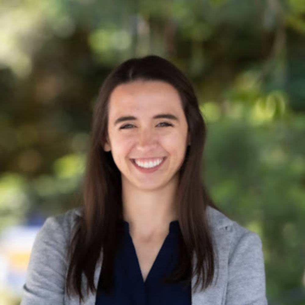 Meet your Posher, Dana